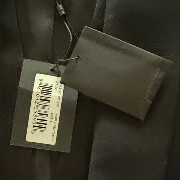 NWT Black Sleeveless Tuxedo Blazer Vest - Picture 4 of 5